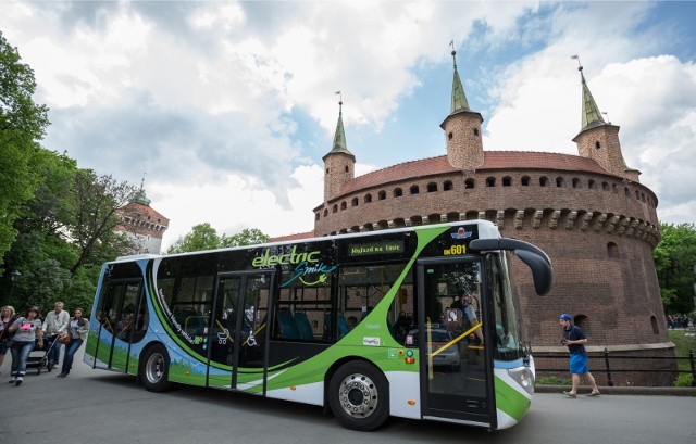 Za rok na krakowskie ulice wyjadą kolejne elektryczne autobusy