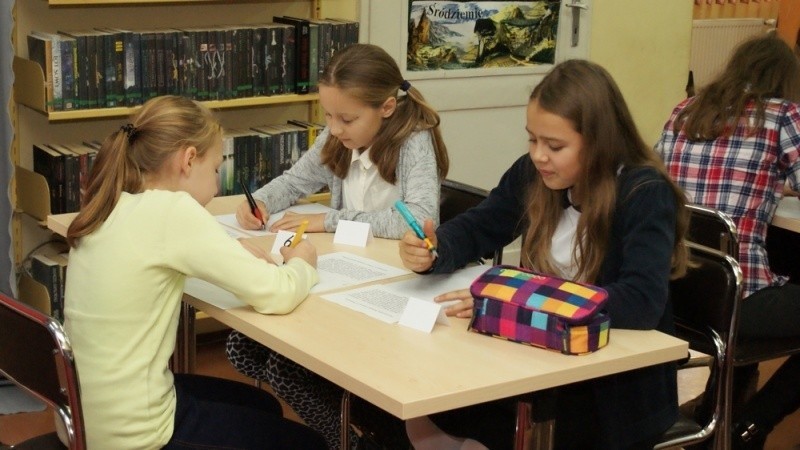 Konkurs kaligraficzny w raciborskiej bibliotece