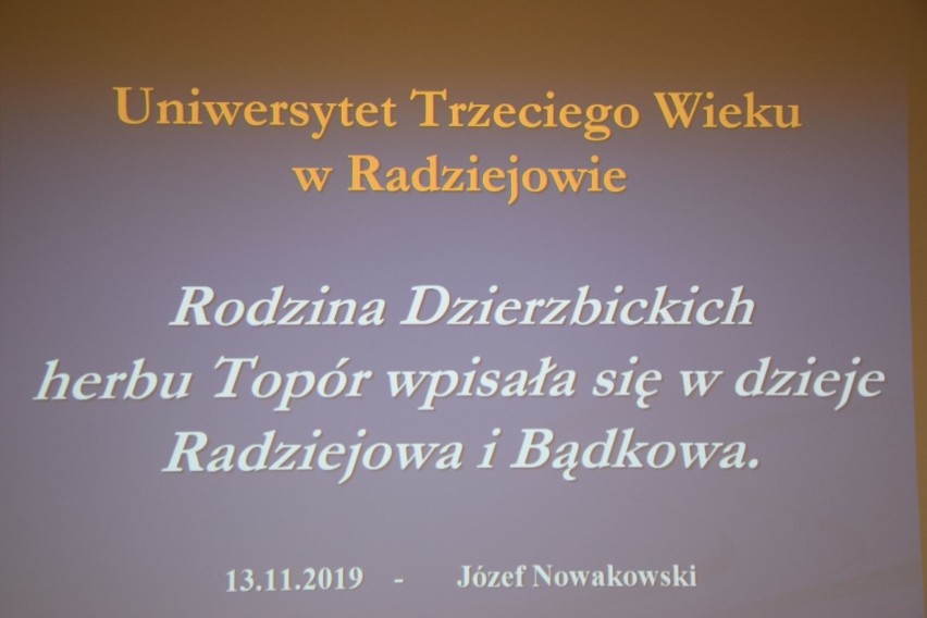 W radziejowskiej bibliotece usłyszeliśmy historię rodu Dzierzbickich - prezentujemy też kujawskie dwory
