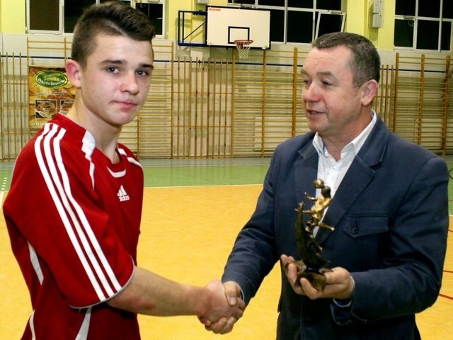 Tomasz Kamiński został najlepszym zawodnikiem turnieju w Przasnyszu.