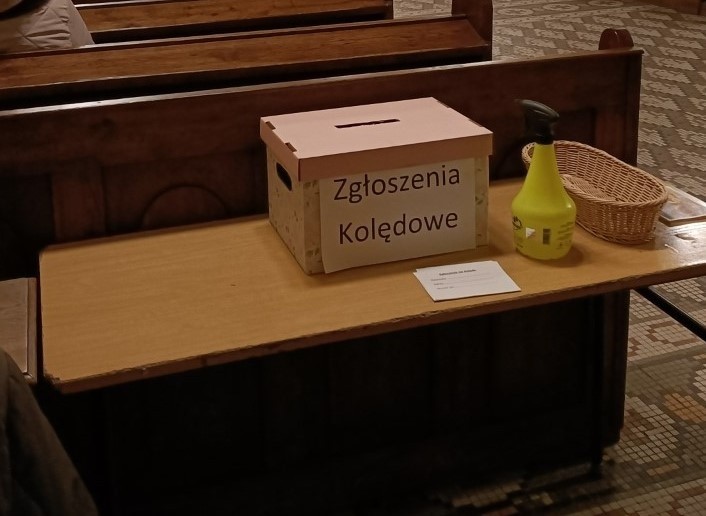 Zaczął się czas kolędy. Jednak w wielu parafiach...