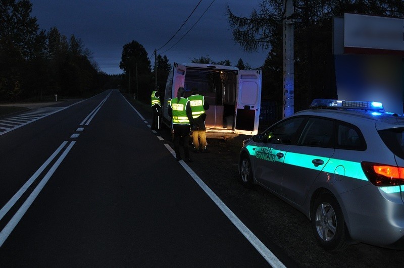 Węgorzewo: Wielki przemyt tytoniu. Łącznie ujawniono prawie tonę tytoniu o wartości blisko 460 tys. zł [ZDJĘCIA, WIDEO]