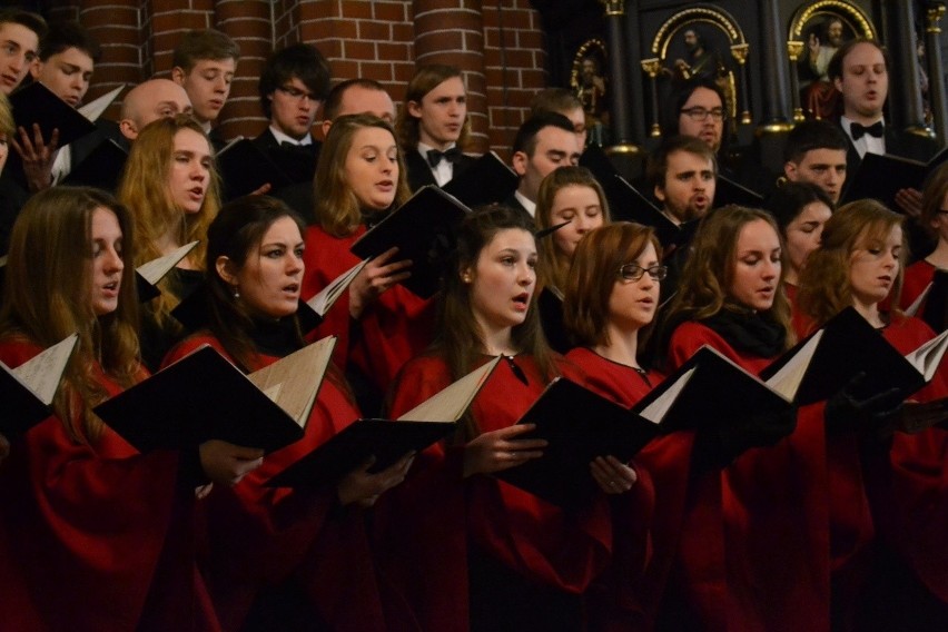 Zabrze: Liturgia Męki Pańskiej w kościele św. Anny