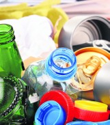 Segregacja śmieci w 2017 roku. Od lipca więcej pojemników na śmieci, ale i kłopotów
