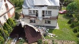 Gmina Wilków. Pozrywane dachy, połamane drzewa. Obraz zniszczeń po ataku nawałnicy. Zobacz zdjęcia