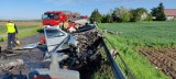 Śmiertelny wypadek na drodze 240 w okolicy Chojnic. Auto zderzyło się z koparką (ZDJĘCIA)