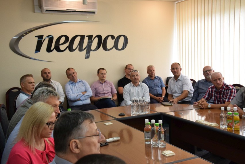 Neapco to fabryka podzespołów motoryzacyjnych w Praszce.