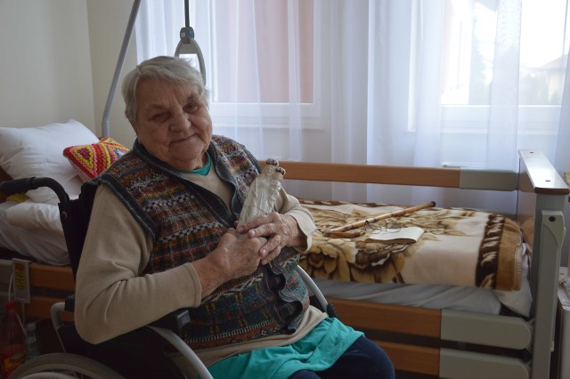 77-letnia Maria Podstawa do nowego DPS w Borzęcinie przeniosła się z innego tego typu ośrodka w regionie. Tutaj odnalazła spokój