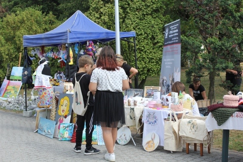 IV Jarmark Rękodzieła i 10-lecie Galerii pod Glinianym Aniołem przy Miejskim Domu Kultury w Lublińcu [ZDJĘCIA]