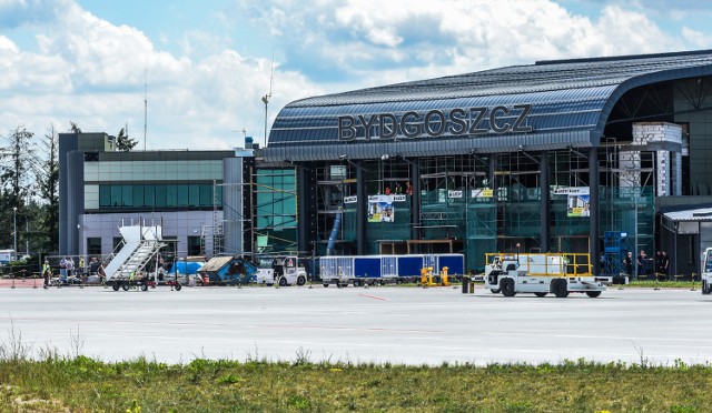 „Port Lotniczy Bydgoszcz-Toruń SA” - tak jeszcze tego lata może brzmieć nowa nazwa lotniska.