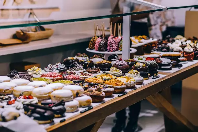 LIDL wycofał pączki o smaku jagodowym tuż przed tłustym czwartkiem. Ostrzeżenie dla klientów