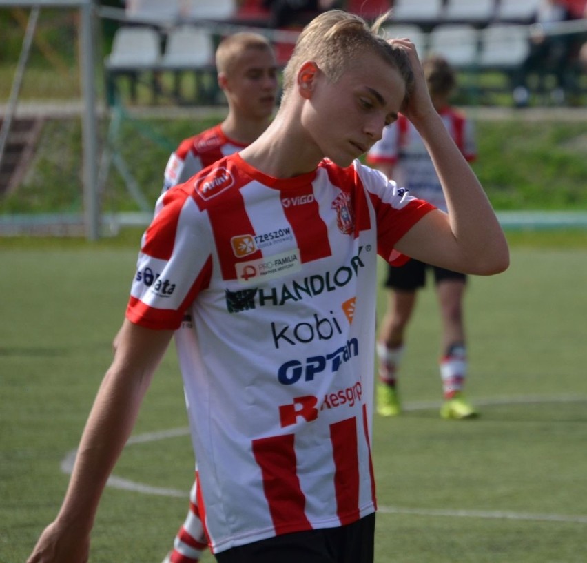 Mecz Centralnej Ligi Juniorów U15: SMS Resovia - Górnik...