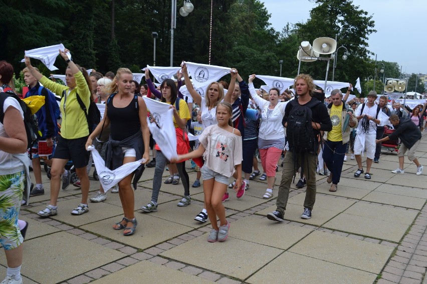 Pielgrzymka Rybnicka dotarła na Jasną Górę [ZDJĘCIA]