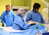 Wybitni kardiolodzy spotkali się w Nałęczowie. Transmisje na żywo ze środka serca. To są operacje a nie symulacje (ZDJĘCIA)