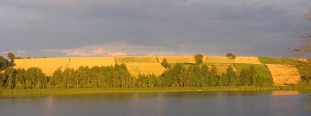 Zdjęcie  Doroty Kosteckiej - jezioro w Sikorzu.