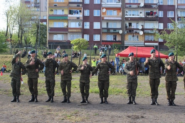 Czwarty Mega Festyn Szkolno - Wojskowy w ZSO nr 2 w Świętochłowicach