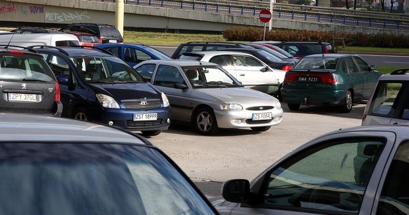 Trasa Zamkowa: oblężenie na parkingach