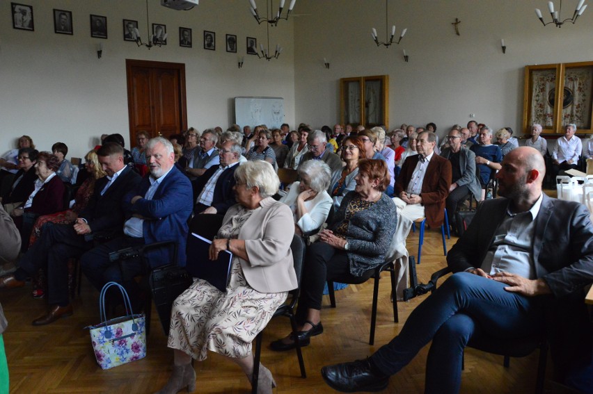 UTW w Myślenicach działa już 10 lat, a nawet dłużej, ale rok...