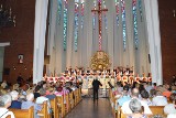 Koncert pieśni „Bogurodzica” ku czci Matki Boskiej w konkatedrze w wykonaniu „Śląska” [WIDEO, zdjęcia]