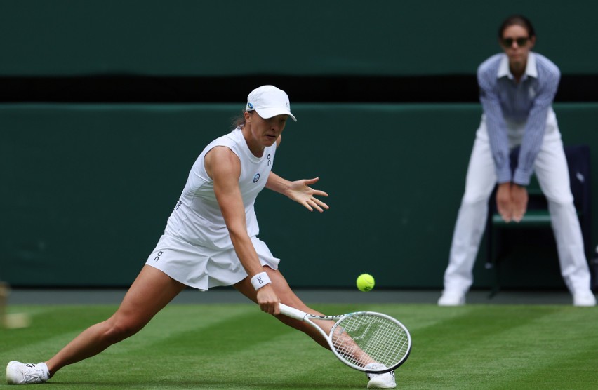 Dzień 5. Polaków na Wimbledonie. Trzy zwycięstwa i dwie porażki polskich tenisistów. Wygrane Zielińskiego, Hurkacza i Świątek