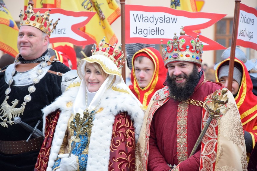 Tradycyjny Orszak Trzech Króli przeszedł ulicami Jarosławia....