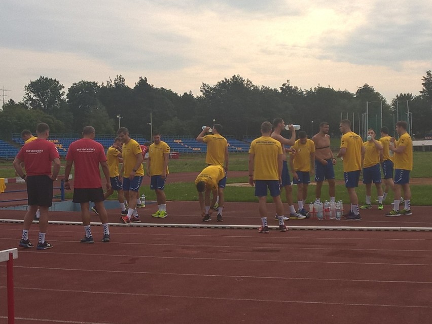 Piłkarze ręczni PGE VIVE Kielce już trenują pełną parą na stadionie, w siłowni i w hali [ZDJĘCIA]