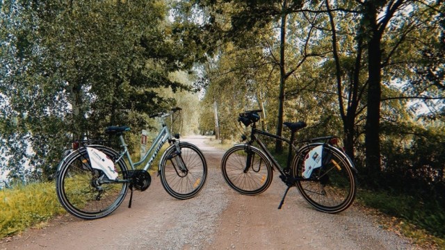 Przez Dolinę Karpia przebiega już kilkaset kilometrów tras rowerowych, które cieszą się coraz większą popularnością wśród miłośników jednośladów