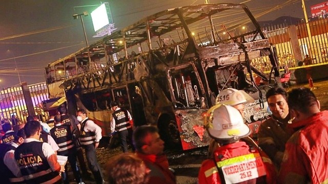 W Peru doszło do zderzenia autobusu z taksówką motocyklową. Pojazd spłonął, zginęło co najmniej 13 osób. Zdjęcie ilustracyjne