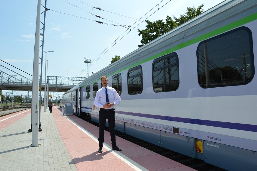 PKP Intercity pokazało zmodernizowane wagony