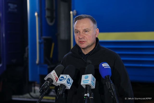 Andrzej Duda po powrocie z Kijowa: Zbrodnie powinny być osądzone, a zbrodniarze powinni zostać skazani. Nie tylko ci, którzy bezpośrednio zabijają, ale także ci, którzy im na to pozwolili, także i ci, którzy wydali takie rozkazy.