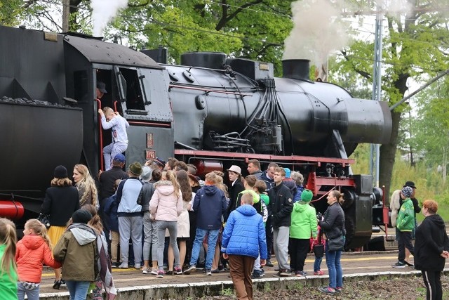 Powitanie historycznego pociągu w Strzebiniu 13.05.2019.
