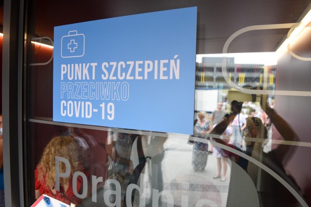 Punkt szczepień przeciw COVID-19