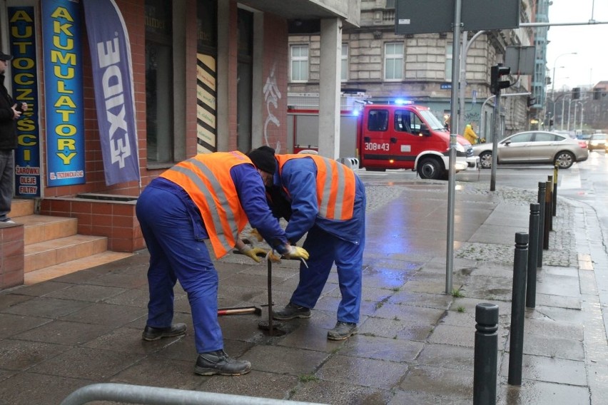 Około godz. 13. w piwnicy jednej z kamienic na ul. św....