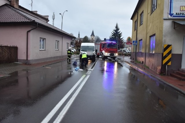 Potrącenie pieszej w Oleszycach.