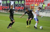 GKS Tychy - Wisła Płock 1:2 RELACJA, ZDJĘCIA Nieudany debiut trenera Artura Derbina. Zespół z Ekstraklasy wyrzucił GKS z Pucharu Polski