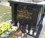 Wyszków: Pomnik - sarkofag ks. Stanisława Szulca ukończony na Święto Zmarłych