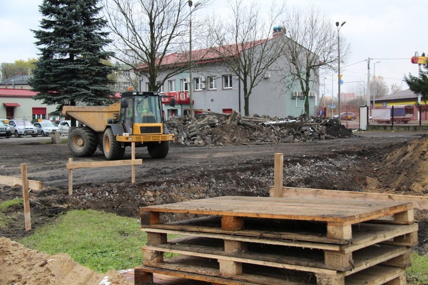 Przy ul. Konopnickiej rozpoczął się pierwszy etap remontu...