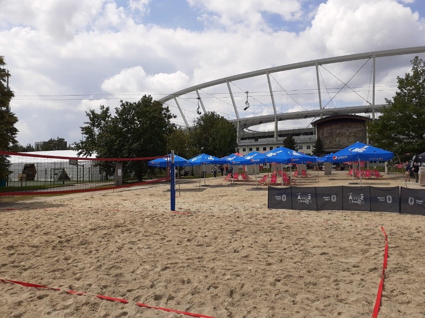 Taruron Silesia Beach czyli plaża na Stadionie Śląskim już...