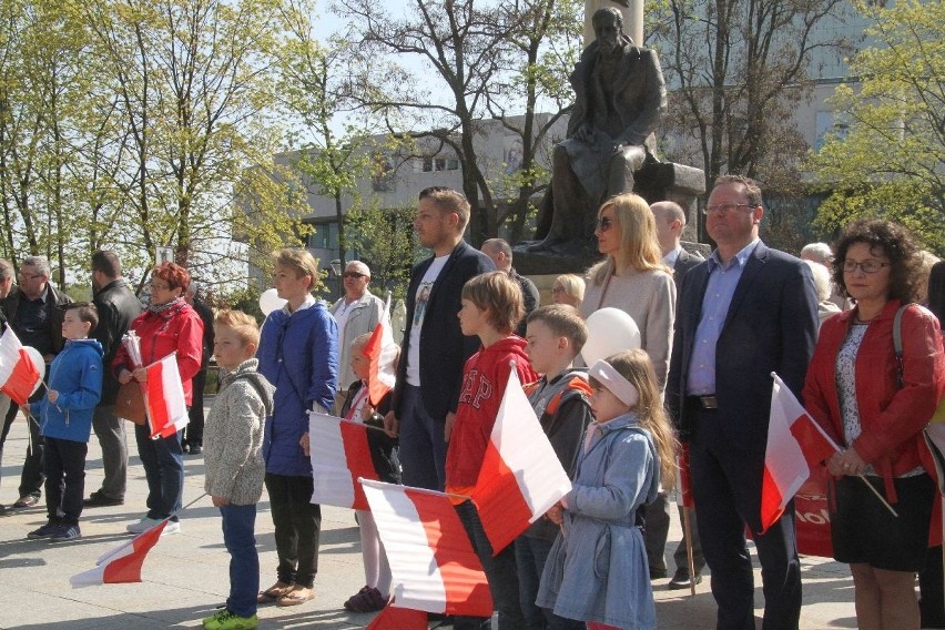 Przez Kielce przeszedł pochód pierwszomajowy