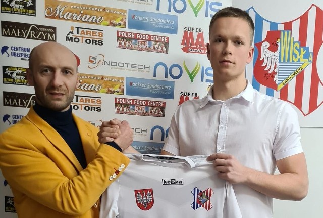 Bramkarz Michał Jurewicz, który ostatni rok spędził w Sparcie Augustów, został zawodnikiem trzecioligowej Wisły Sandomierz.