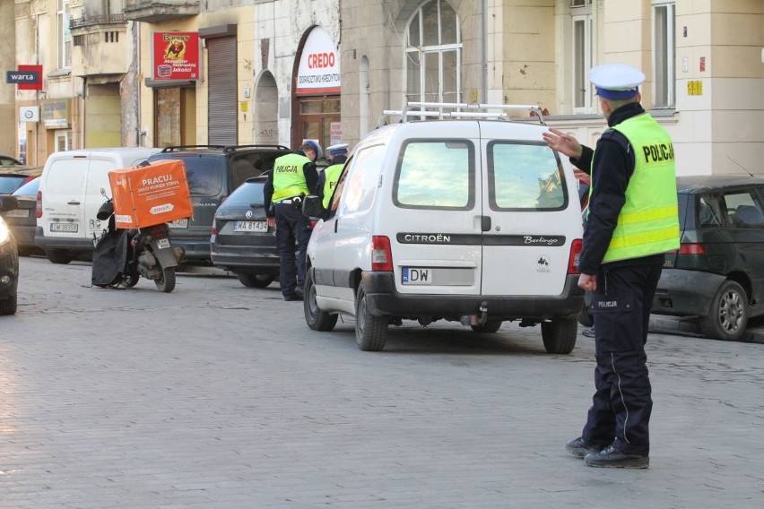 Wypadek na skrzyżowaniu Gajowej i Glinianej