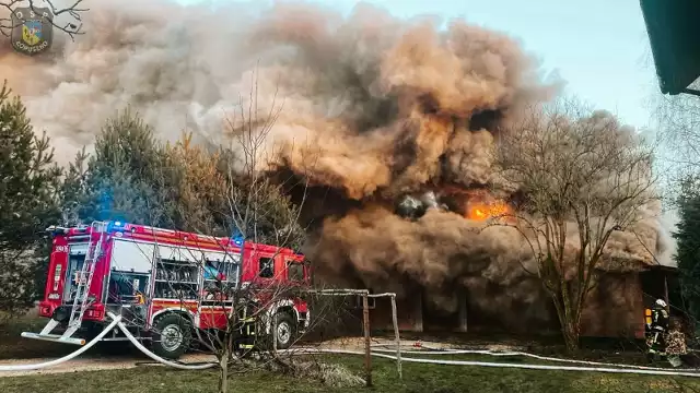 Podczas czwartkowej akcji strażaków w Snochowicach w gminie Łopuszno