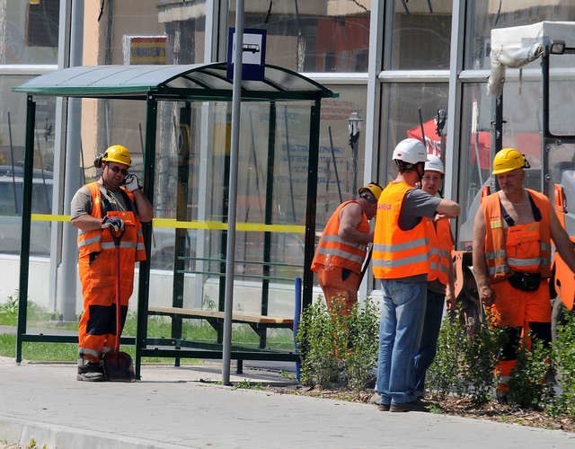 Kończy się montaż przystanków na trasie średnicowej