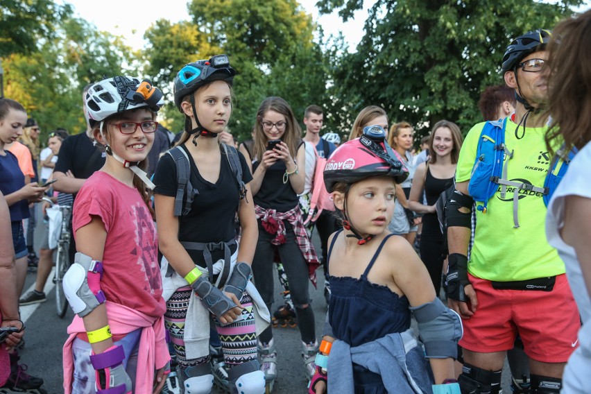 Kraków, Rolki i My. Przejazd pod hasłem "Wakacje z Rolkami" [ZDJĘCIA UCZESTNIKÓW] 