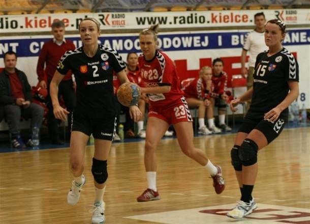 Piłkarki ręczne KSS Kielce grają dziś w Gdyni.