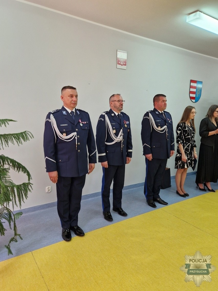 Młodszy inspektor Michał Pawliński nowym komendantem policji w Przysusze. Zobacz zdjęcia
