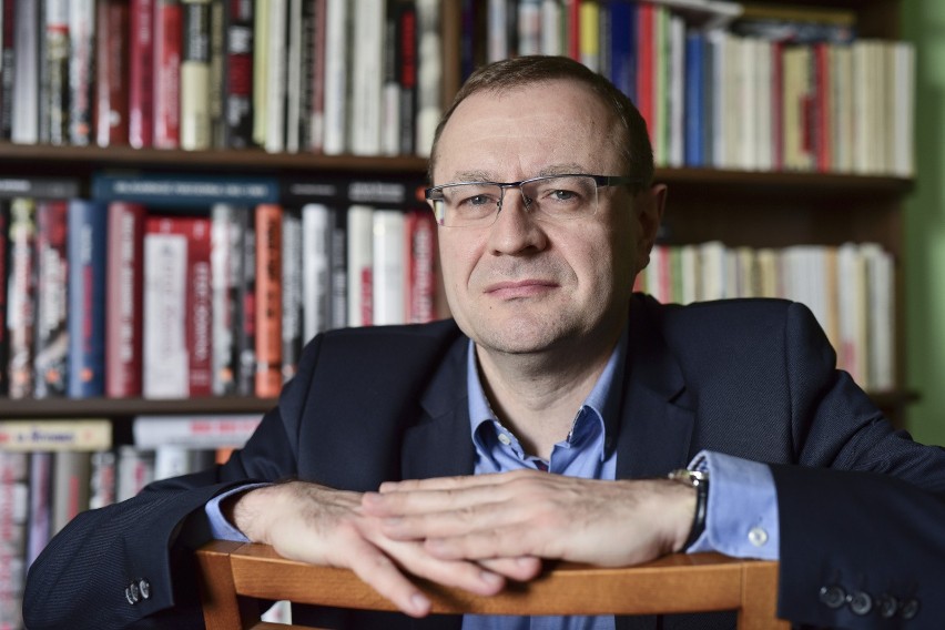 Prof. Antoni Dudek podkreśla, że Hoc otrzymał nagrodę od...