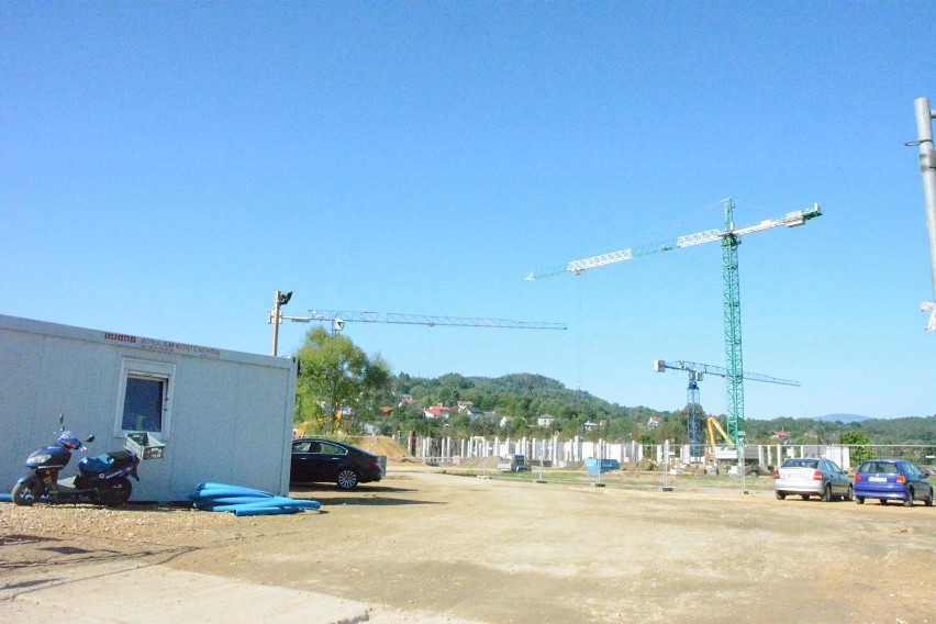 Budowa nowego szpitala w Żywcu. Prace postępują [ZDJĘCIA]