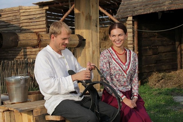"Kozacka miłość" to nowy serial kostiumowy, który od grudnia można oglądać na programie 2 Telewizji Polskiej.
