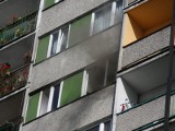 Toruń. Pożar przy Targowej; jedna osoba w szpitalu [zdjęcia]